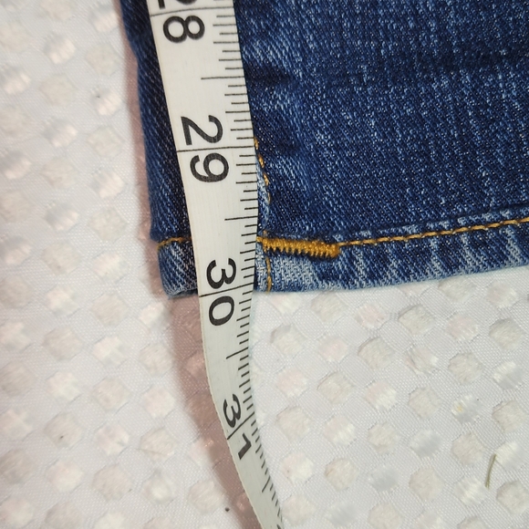 TRUE RELIGION EUC WOMEN'S SIZE 31 X 30 BILLY BLUE DENIM JEANS - Picture 11 of 11